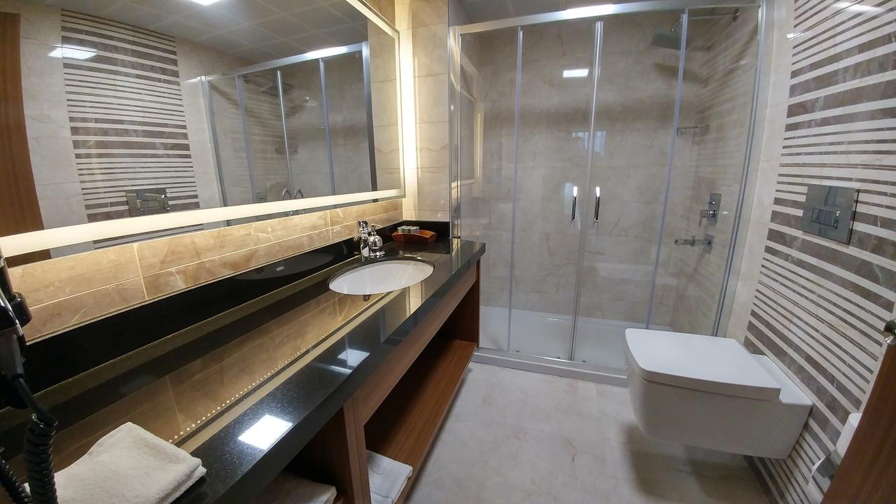 Tuna Otel Rezi̇Dans Gulagzi Eksteriør billede
